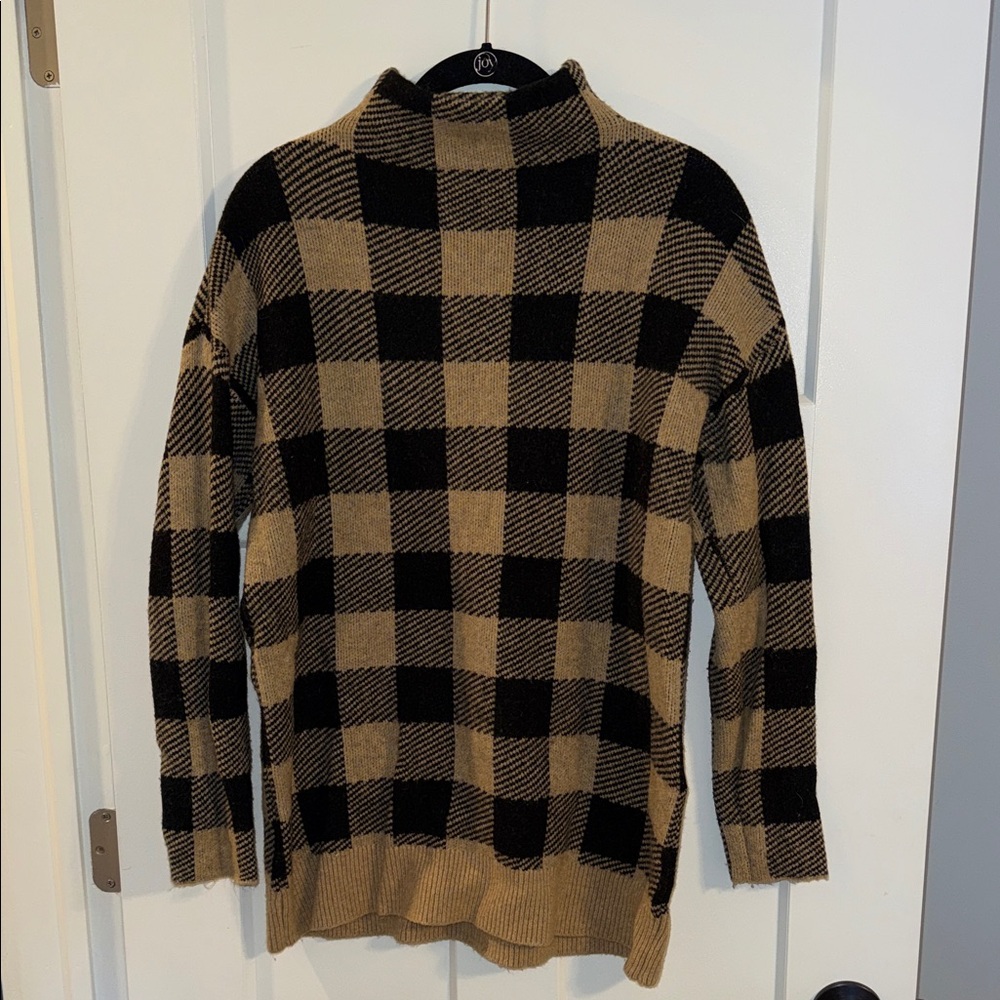 LOFT Black and Tan Checkered Turtleneck Sweater